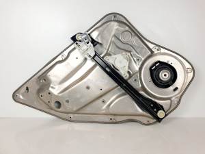 ELEVALUNAS TRASERO DERECHO 981695104 MERCEDES CLASE C (W204) LIM. Autodesguaces Alicante