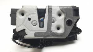 CERRADURA PUERTA TRASERA DERECHA GN15A264A26ED FORD ECOSPORT (CR6) Autodesguaces Alicante