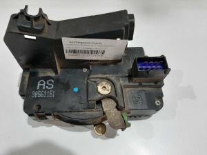 CERRADURA PUERTA DELANTERA IZQUIERDA 90561151 OPEL ZAFIRA A Autodesguaces Alicante