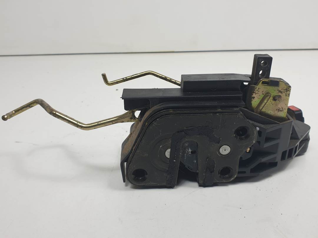 CERRADURA PUERTA DELANTERA DERECHA - HYUNDAI - MATRIX (FC)