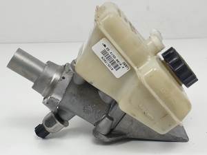 BOMBA FRENO 628215610 MERCEDES CLASE M (W164) Autodesguaces Alicante