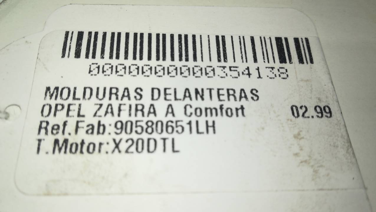 MOLDURAS DELANTERAS