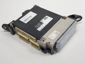 CAJA RELES / FUSIBLES 8922153260 LEXUS IS Autodesguaces Alicante