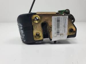 CERRADURA PUERTA TRASERA IZQUIERDA CHRYSLER JEEP CHEROKEE (J) Autodesguaces Alicante