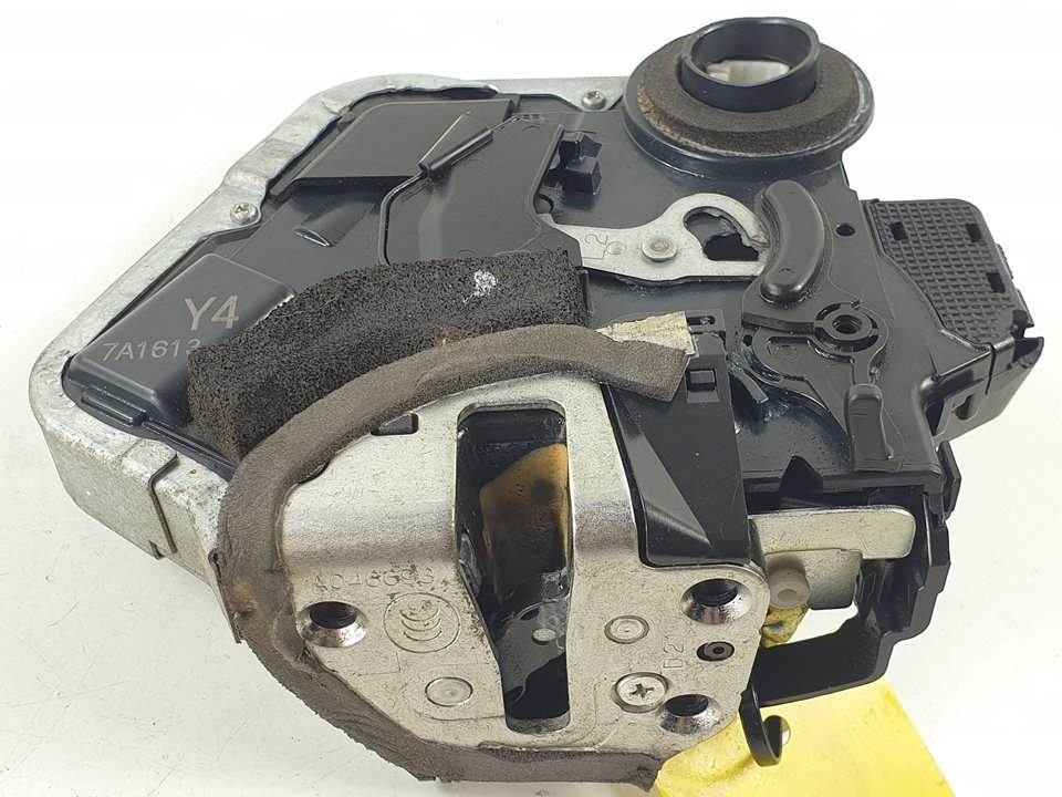 CERRADURA PUERTA TRASERA IZQUIERDA - TOYOTA - RAV 4 (A3)