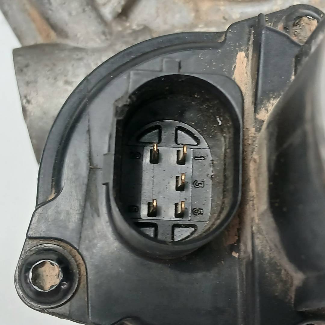 Foto 4 de Valvula EGR Volkswagen Caddy Ka/kb (2k) (2003–2010)