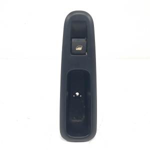 MANDO ELEVALUNAS TRASERO IZQUIERDO 96662297ZD PEUGEOT 5008 (T87) Autodesguaces Alicante
