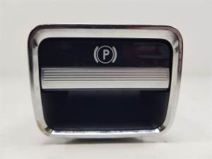 PALANCA FRENO DE MANO 2215401445 MERCEDES CLASE S (W221) BERLINA Autodesguaces Alicante