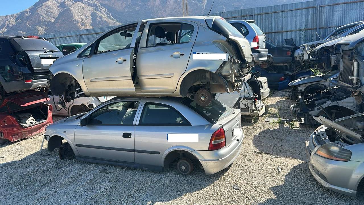 Imagen del vehículo OPEL CORSA D