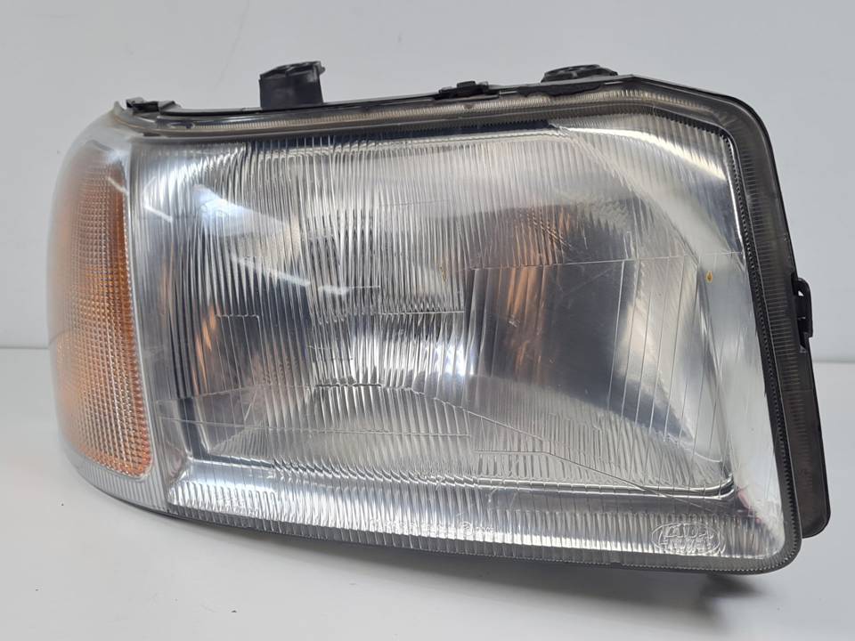 FARO DERECHO 88203322 LAND ROVER FREELANDER (LN) Autodesguaces Alicante