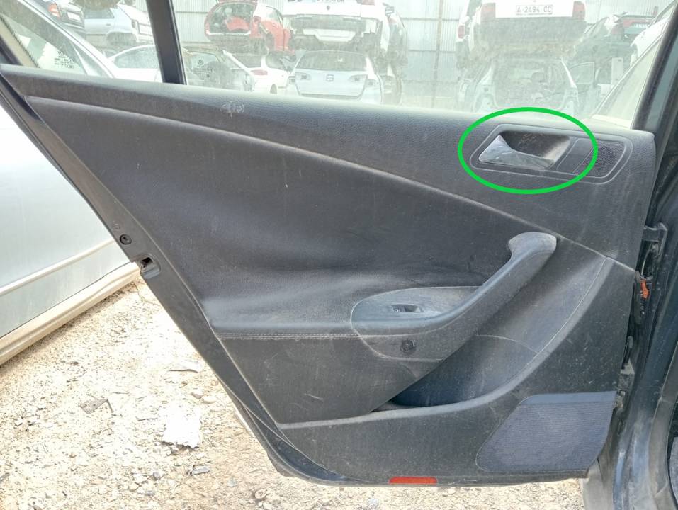 MANETA INTERIOR TRASERA IZQUIERDA