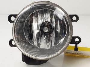 FARO ANTINIEBLA IZQUIERDO 12580L TOYOTA RAV 4 (A4) Autodesguaces Alicante