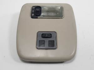 LUZ INTERIOR 95686711BJ CITROEN XSARA BERLINA Autodesguaces Alicante