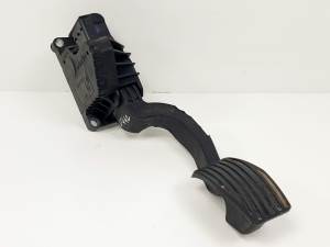POTENCIOMETRO PEDAL 55702020 OPEL CORSA D Autodesguaces Alicante