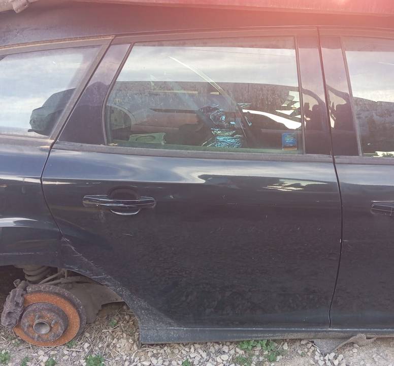 CERRADURA PUERTA TRASERA DERECHA