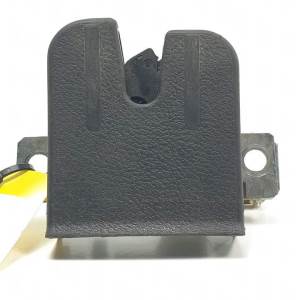 CERRADURA MALETERO / PORTON 6Q6827505B VOLKSWAGEN POLO (9N3) Autodesguaces Alicante