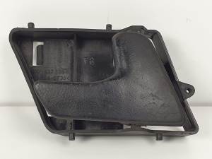 MANETA INTERIOR DELANTERA DERECHA 6K0837236A SEAT IBIZA (6K) Autodesguaces Alicante