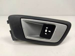 MANETA INTERIOR TRASERA IZQUIERDA 8A61A22601CEW FORD FIESTA (CB1) Autodesguaces Alicante