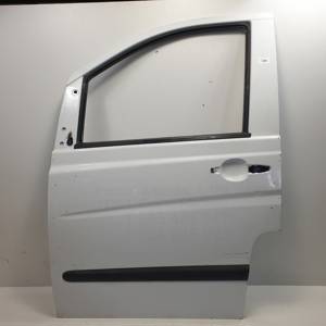 PUERTA DELANTERA IZQUIERDA MERCEDES VITO (W639) COMBI 06.2003 -> Autodesguaces Alicante