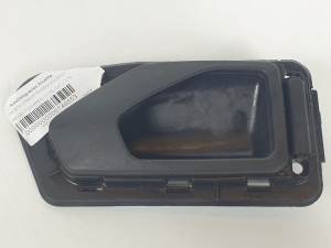 MANETA INTERIOR TRASERA IZQUIERDA 9612535677 PEUGEOT 306 BREAK Autodesguaces Alicante
