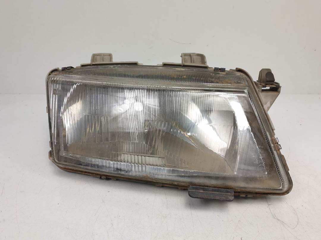FARO DERECHO - 4240305 - SAAB - 900 CABRIO