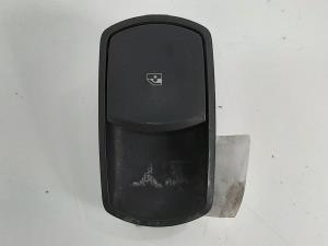 MANDO ELEVALUNAS DELANTERO DERECHO OPEL CORSA D Autodesguaces Alicante