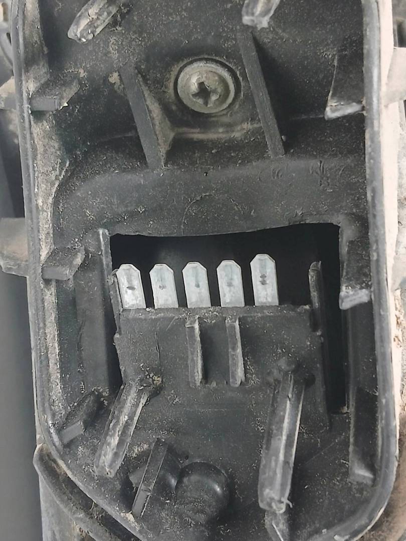 Foto 2 de Piloto Trasero Derecho Opel Corsa C (2000–2006)