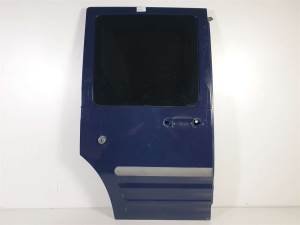 PUERTA LATERAL CORREDERA DERECHA FORD TOURNEO CONNECT (TC7) Autodesguaces Alicante