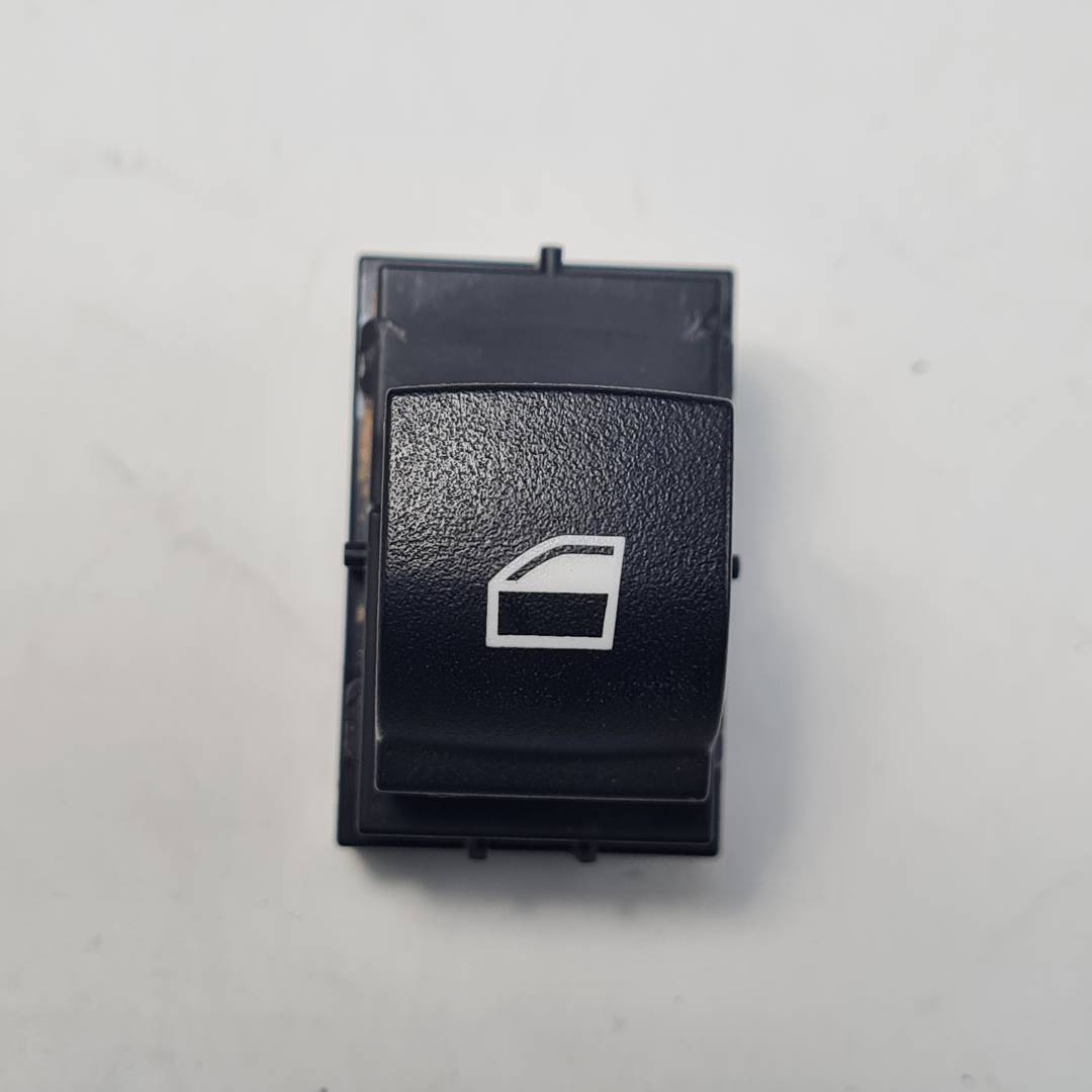 MANDO ELEVALUNAS DELANTERO DERECHO - 920810702 - BMW - SERIE 4 COUPE (F32)