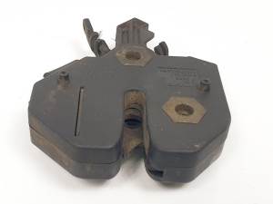 CERRADURA CAPOT 9483764 VOLVO S80 BERLINA (P2) Autodesguaces Alicante