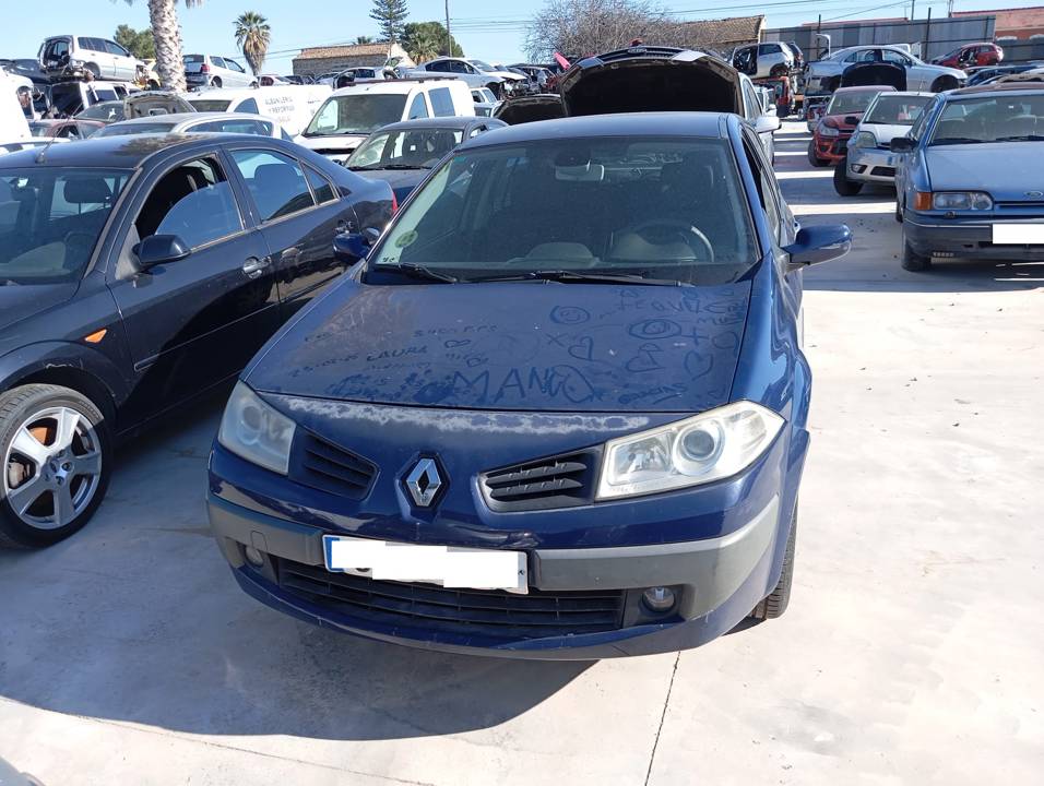 Imagen del vehículo RENAULT MEGANE II BERLINA 5P