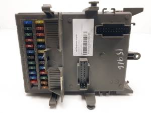 CAJA RELES / FUSIBLES 8200148809 RENAULT LAGUNA II (BG0) Autodesguaces Alicante