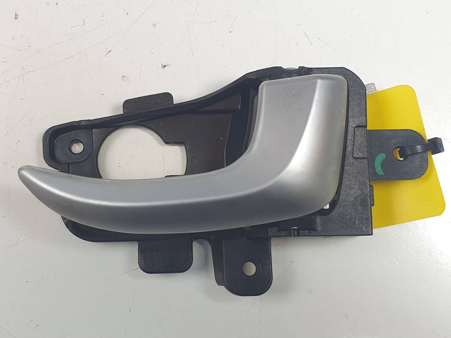 MANETA INTERIOR TRASERA DERECHA - 82623GD000 - HYUNDAI - i30CW (GD)