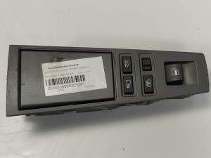 MANDO ELEVALUNAS TRASERO DERECHO 6917108 BMW SERIE 7 (E65/E66) Autodesguaces Alicante