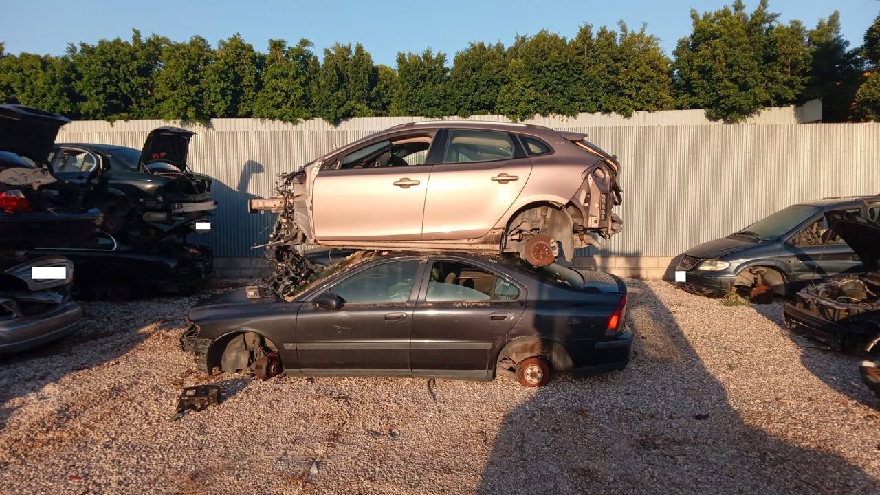 Imagen del vehículo VOLVO V40 CROSS COUNTRY