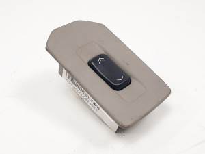 MANDO ELEVALUNAS TRASERO DERECHO 25750264 CADILLAC CTS Autodesguaces Alicante
