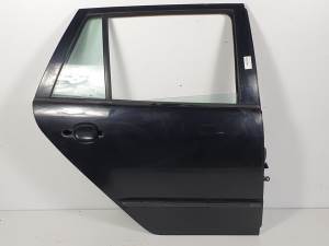 PUERTA TRASERA DERECHA SKODA FABIA FAMILIAR (6Y5) Autodesguaces Alicante