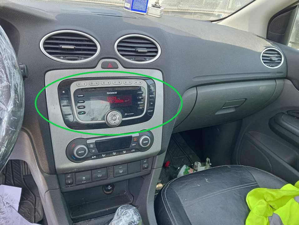 SISTEMA AUDIO / RADIO CD