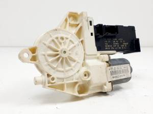 MOTOR ELEVALUNAS DELANTERO DERECHO 9663036580 PEUGEOT 407 Autodesguaces Alicante