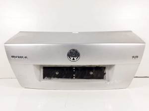 TAPA MALETERO VOLKSWAGEN BORA BERLINA (1J2) Autodesguaces Alicante