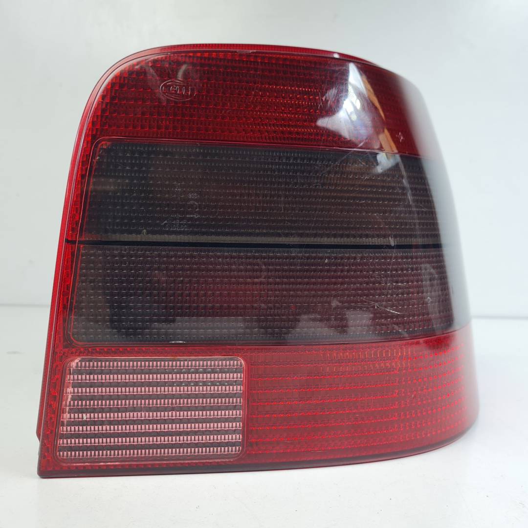 PILOTO TRASERO DERECHO - 1J6945112 - VOLKSWAGEN - GOLF IV BERLINA (1J1)