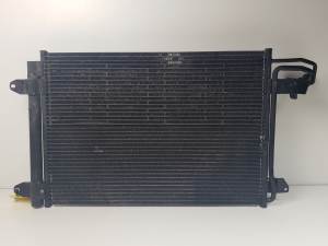 CONDENSADOR / RADIADOR AIRE ACONDICIONADO 1K0298403A VOLKSWAGEN GOLF V BERLINA (1K1) Autodesguaces Alicante