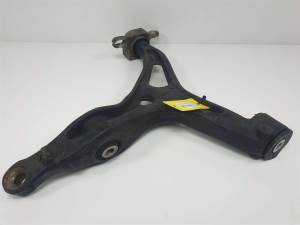 BRAZO SUSPENSION INFERIOR DELANTERO IZQUIERDO MERCEDES CLASE R (W251) Autodesguaces Alicante