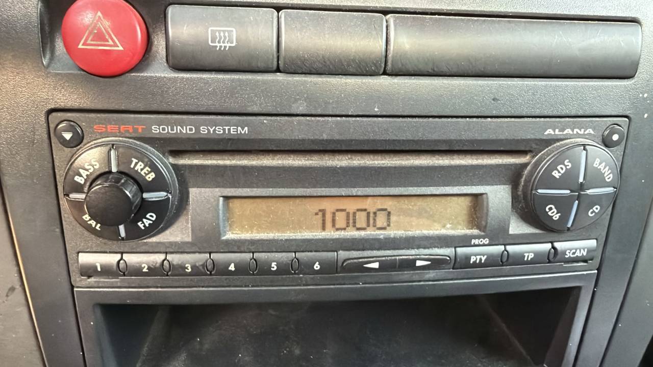 SISTEMA AUDIO / RADIO CD