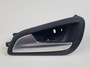 MANETA INTERIOR TRASERA IZQUIERDA AM51U22601BEW FORD C-MAX (CB7) Autodesguaces Alicante