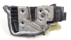 CERRADURA PUERTA DELANTERA IZQUIERDA 7477709 BMW SERIE 7 (G11/G12) Autodesguaces Alicante