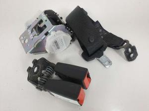 CINTURON SEGURIDAD TRASERO DERECHO BM51611B68AF FORD FOCUS LIM. Autodesguaces Alicante