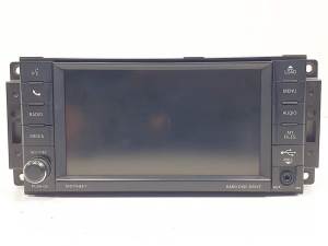SISTEMA AUDIO / RADIO CD P0509133AD JEEP COMPASS Autodesguaces Alicante