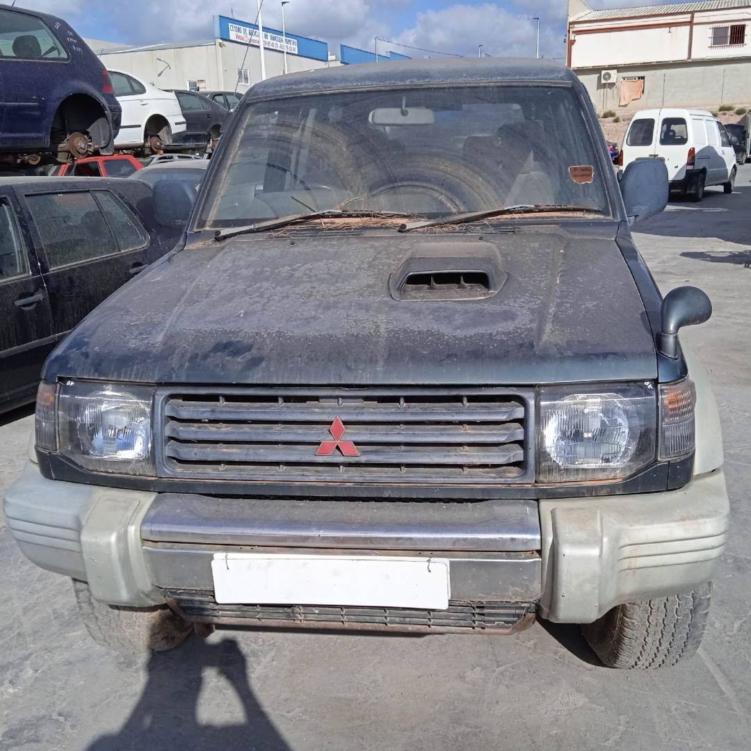 MITSUBISHI MONTERO (V20/V40) (1996 - 2000)