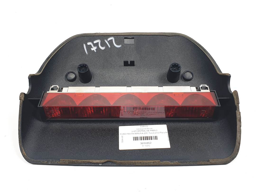 LUZ CENTRAL DE FRENO - XS6113N408A - » OTROS... - MODELOS